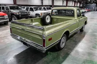  1969-GMC-C10-Green-A19436-37.jpg
